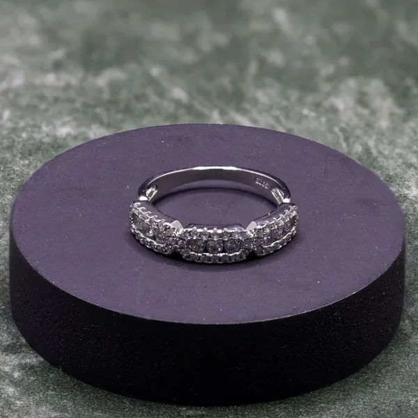 RINGS_>_LADIES_RINGS