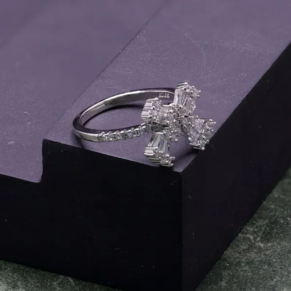 RINGS_>_LADIES_RINGS