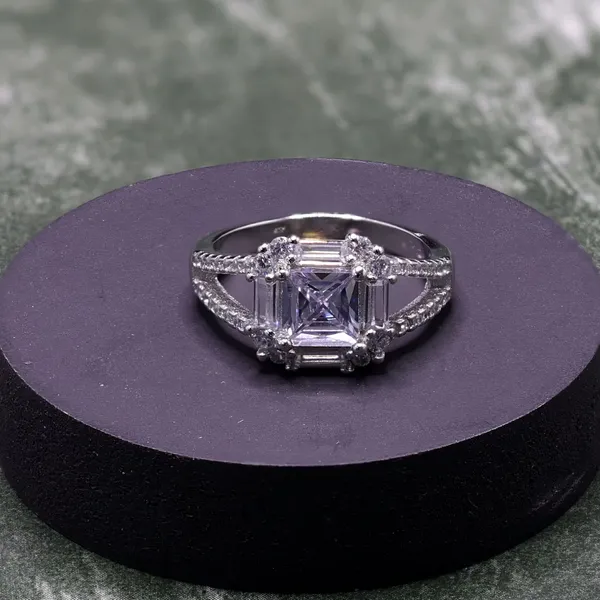 RINGS_>_LADIES_RINGS