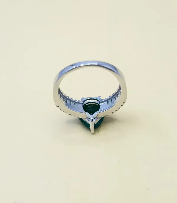 RINGS_>_LADIES_RINGS