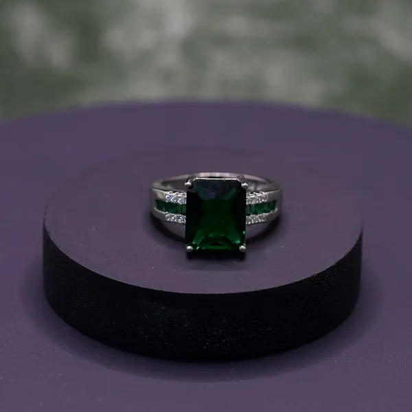 RINGS_>_LADIES_RINGS