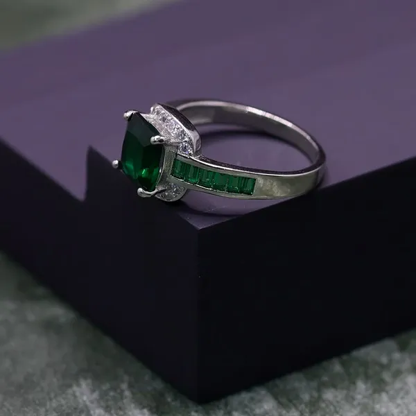 RINGS_>_LADIES_RINGS