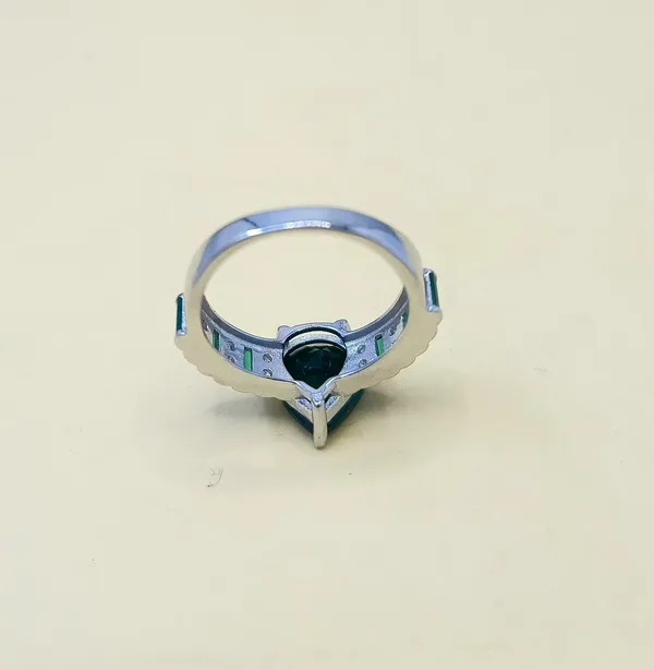 RINGS_>_LADIES_RINGS