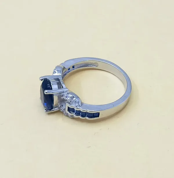 RINGS_>_LADIES_RINGS