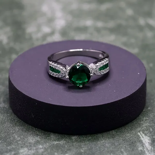 RINGS_>_LADIES_RINGS