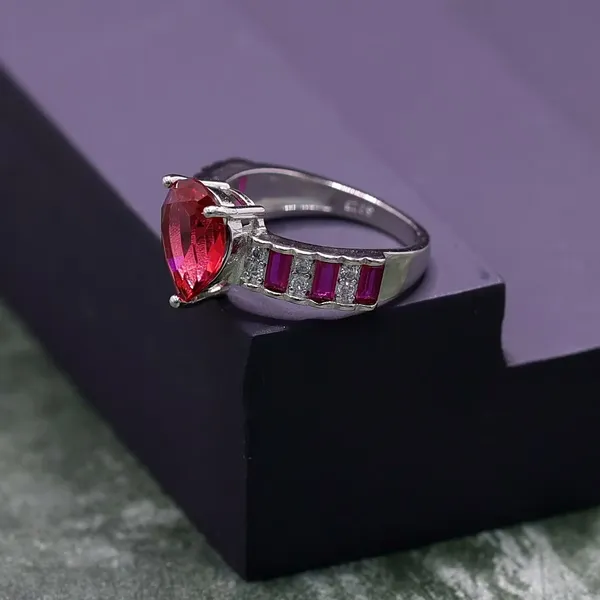 RINGS_>_LADIES_RINGS