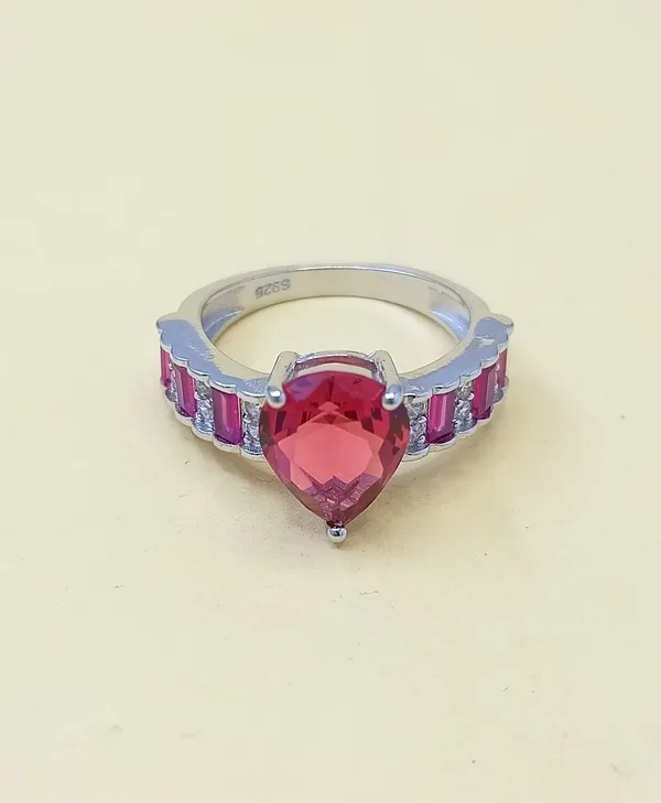 RINGS_>_LADIES_RINGS