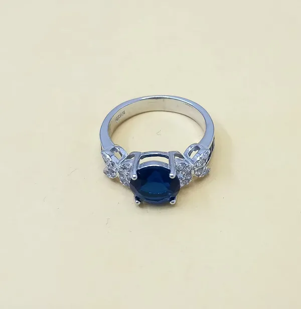 RINGS_>_LADIES_RINGS
