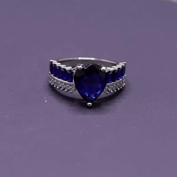 RINGS_>_LADIES_RINGS