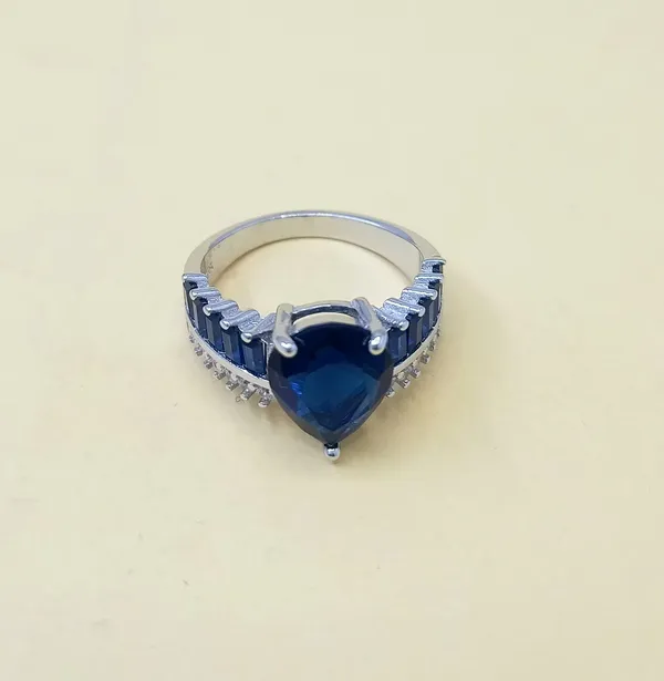 RINGS_>_LADIES_RINGS