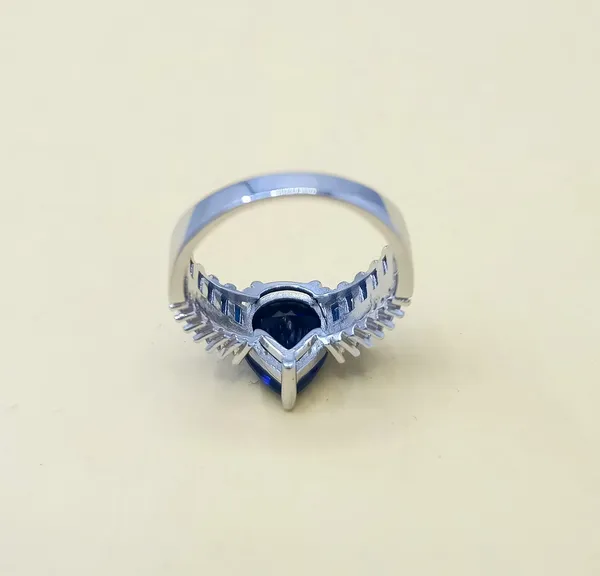 RINGS_>_LADIES_RINGS