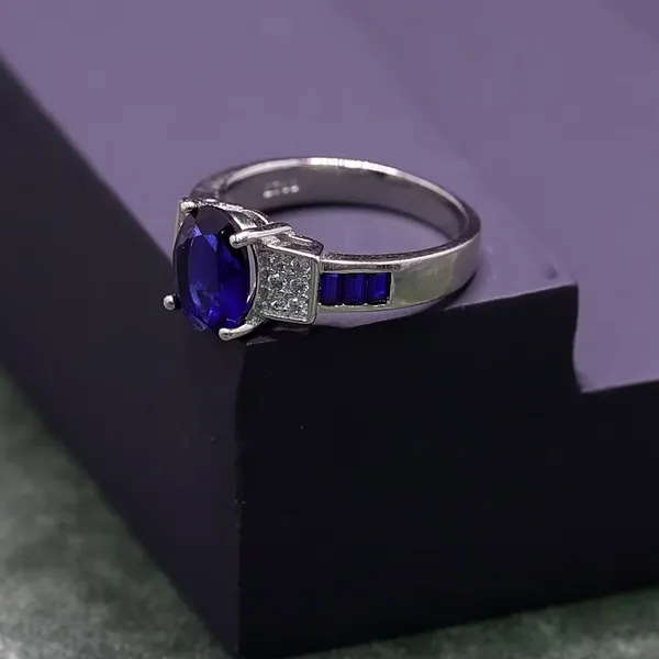 RINGS_>_LADIES_RINGS
