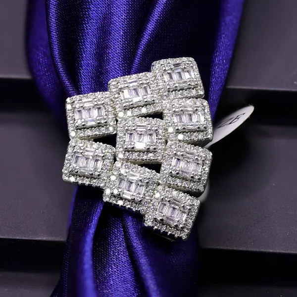 RINGS_>_LADIES_RINGS