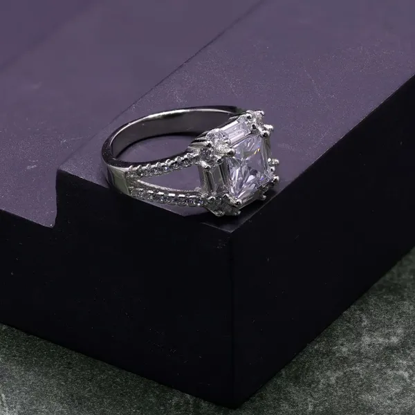 RINGS_>_LADIES_RINGS