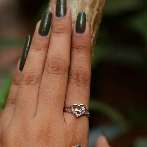 White_Silver_Elegant_Rings_For_Women