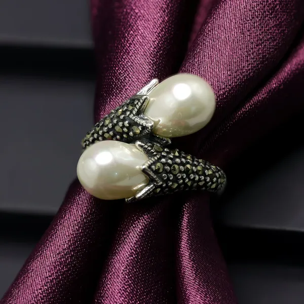 RINGS_>_LADIES_RINGS
