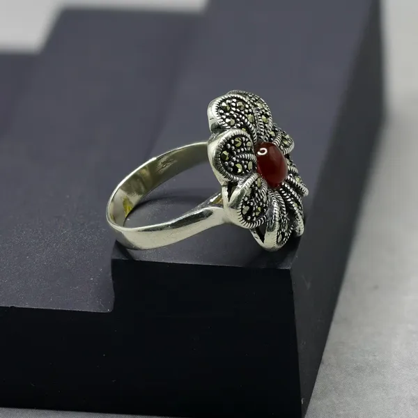 RINGS_>_LADIES_RINGS