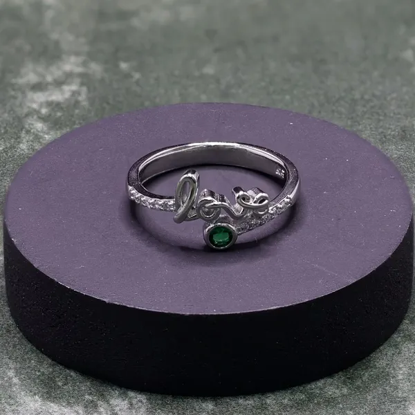 Green_Silver_Elegant_Rings_For_Women