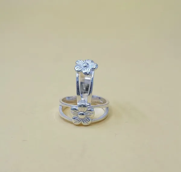 Adjustable_Toe_Rings_For_Women