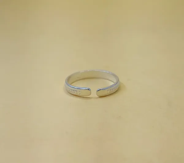 Adjustable_Toe_Rings_For_Women