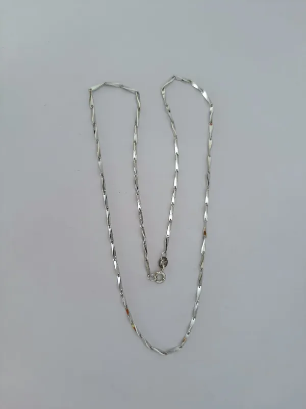 Tong_(Chipea_Type)_Chain