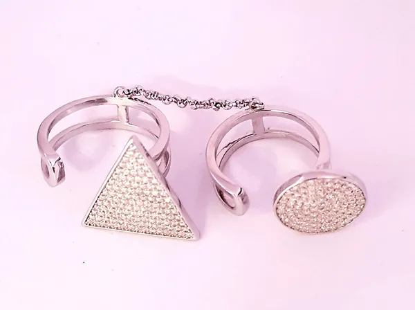 RINGS_>_LADIES_RINGS