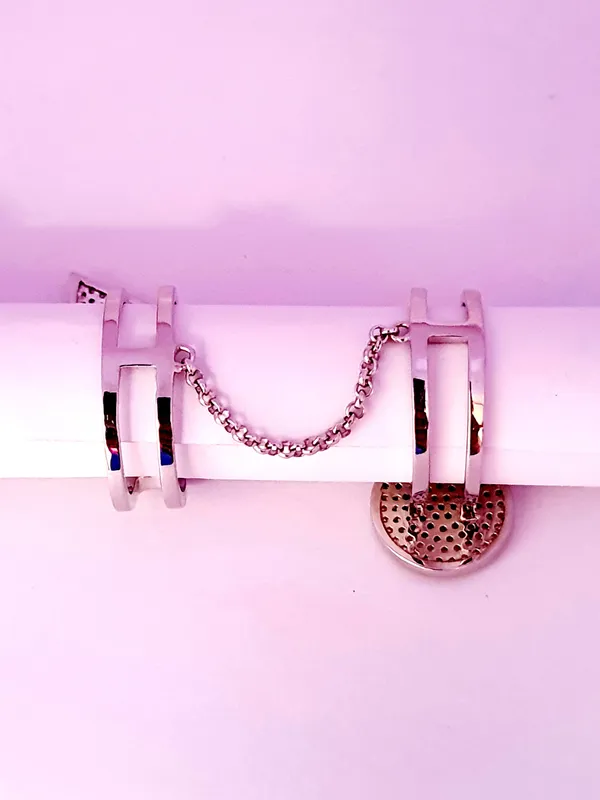 RINGS_>_LADIES_RINGS