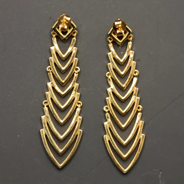 EAR_RINGS_>_EAR_RINGS