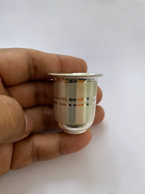 Little_Glass_with_670_Silver_for_Pooja_Place