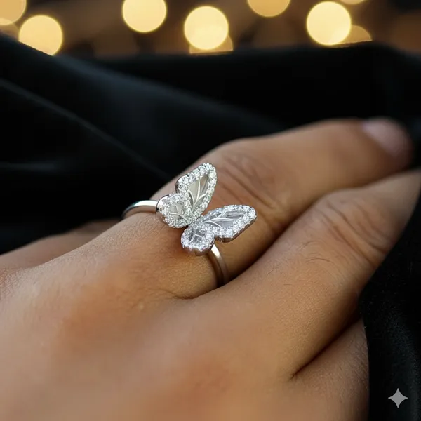 Fluttering_Elegance:_Sterling_Silver_Butterfly_Ring_For_Women