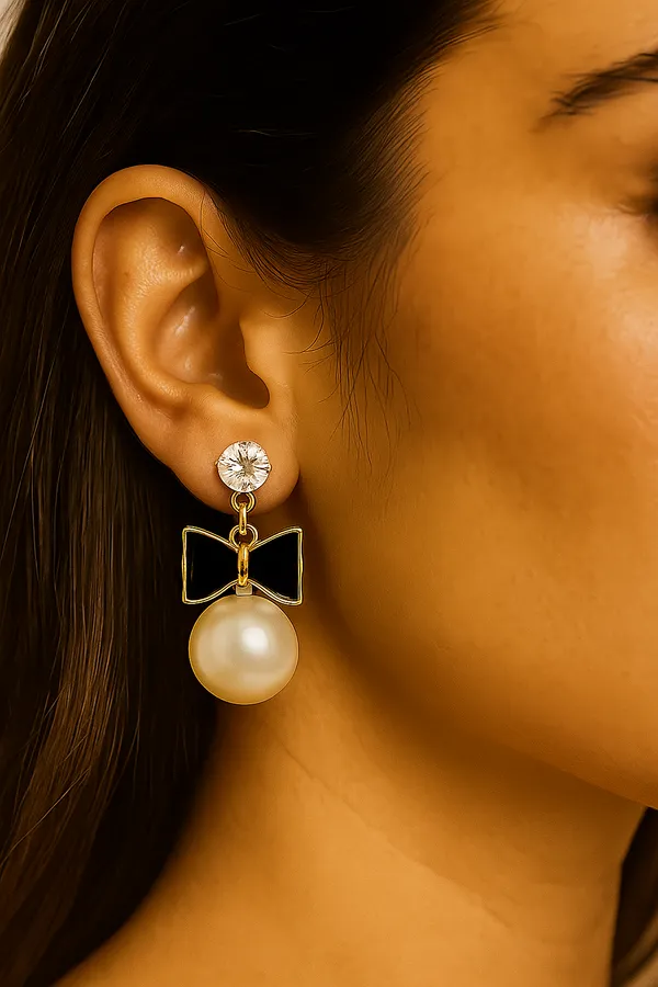 Anti-Tarnish_Luxe_Bow_Pearl_Drop_Earrings_Gold_&_Black