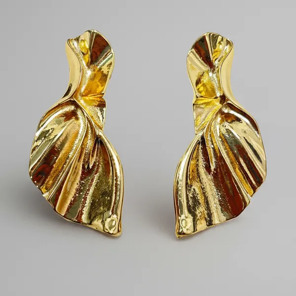 Golden_Draped_Fold_Statement_Earrings