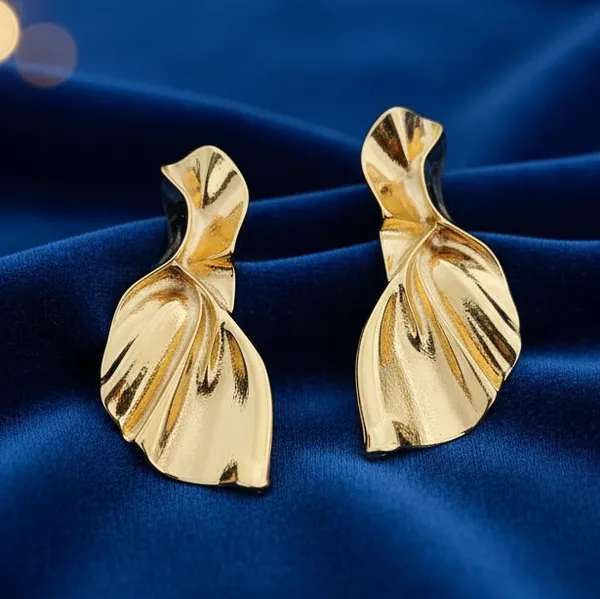 Golden_Draped_Fold_Statement_Earrings