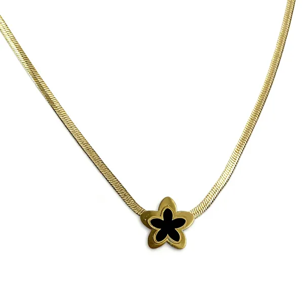Golden_Black_Clover_Pendant_Necklace