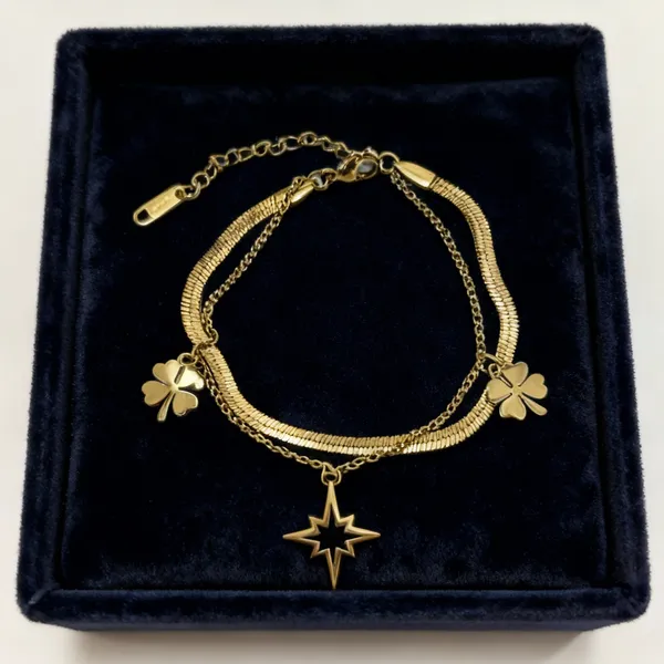 Anti-Tarnish_Gold_Charm_Bracelet_Clover_&_Star_Design