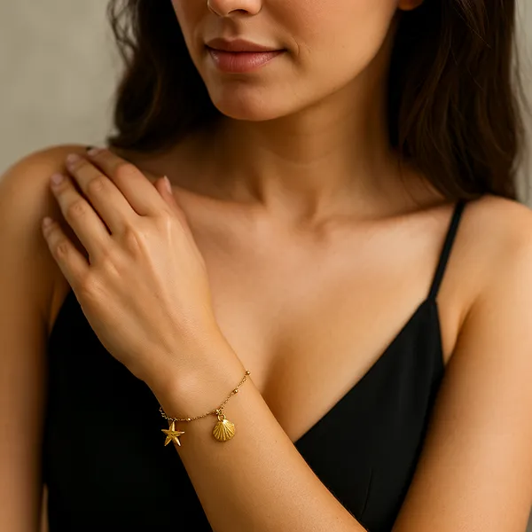 Golden_Seashell_&_Starfish_Charm_Bracelet_With_Pearl_Accent