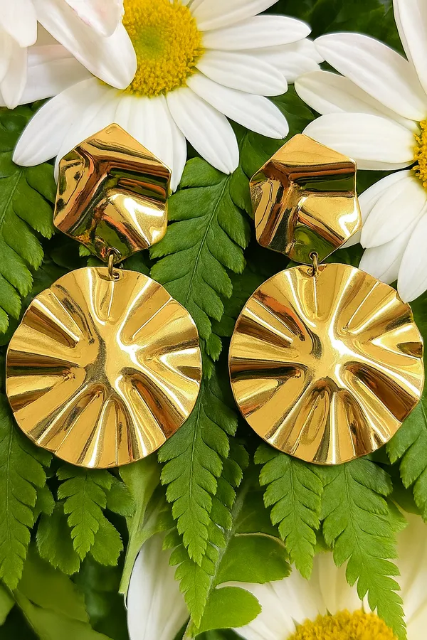 Anti-Tarnish_Rippled_Disc_Statement_Earrings_Gold