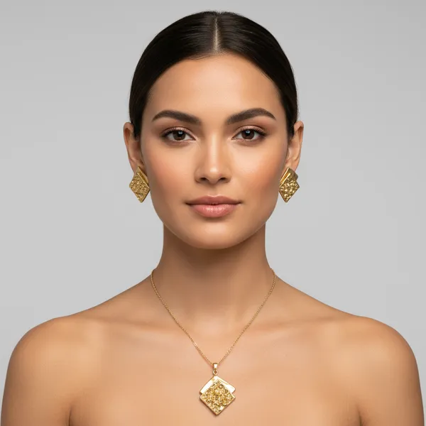 Golden_Textured_Square_Statement_Necklace