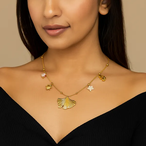 Golden_Luxe_Ginkgo_Charm_Necklace