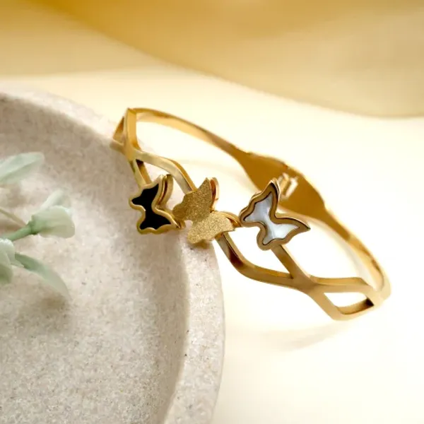 Anti-Tarnish_Triple_Butterfly_Bracelet_Gold_Finish