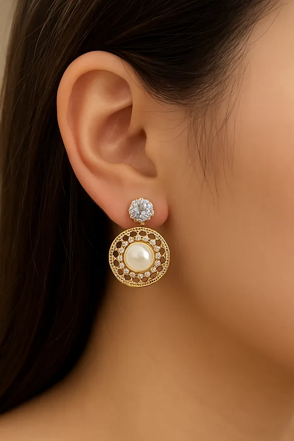 Anti-Tarnish_Pearl_&_Crystal_Halo_Drop_Earrings_Gold_Finish