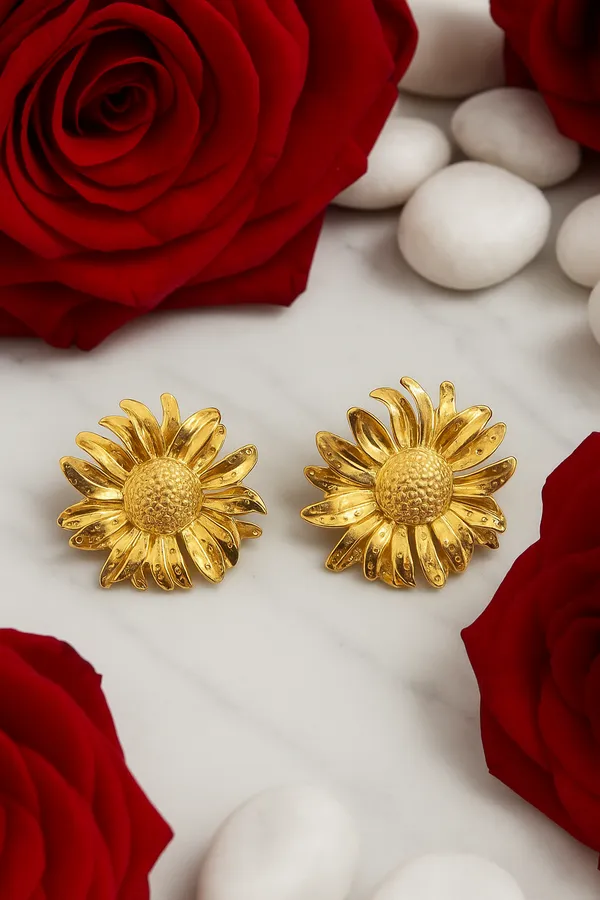 Anti-Tarnish_Golden_Sunflower_Stud_Earrings
