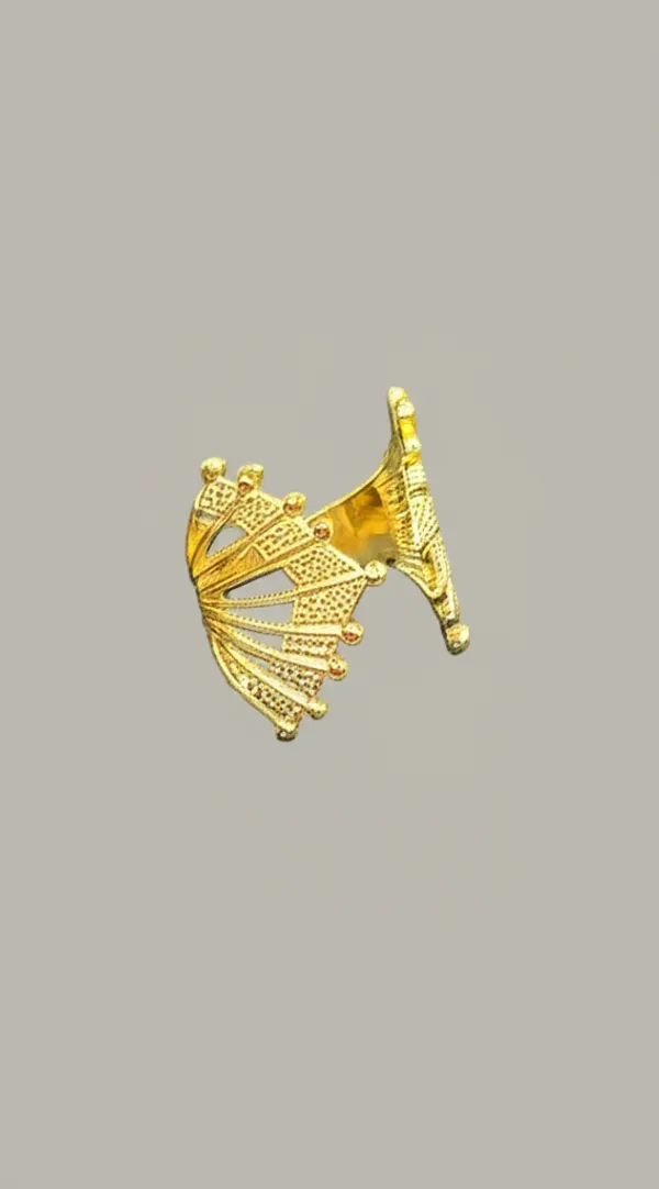 Golden_Premium_Crown-Inspired_Ring