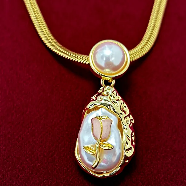 Anti-Tarnish_Pearl_Rose_18K_Gold_Plated_Statement_Pendant_Necklace