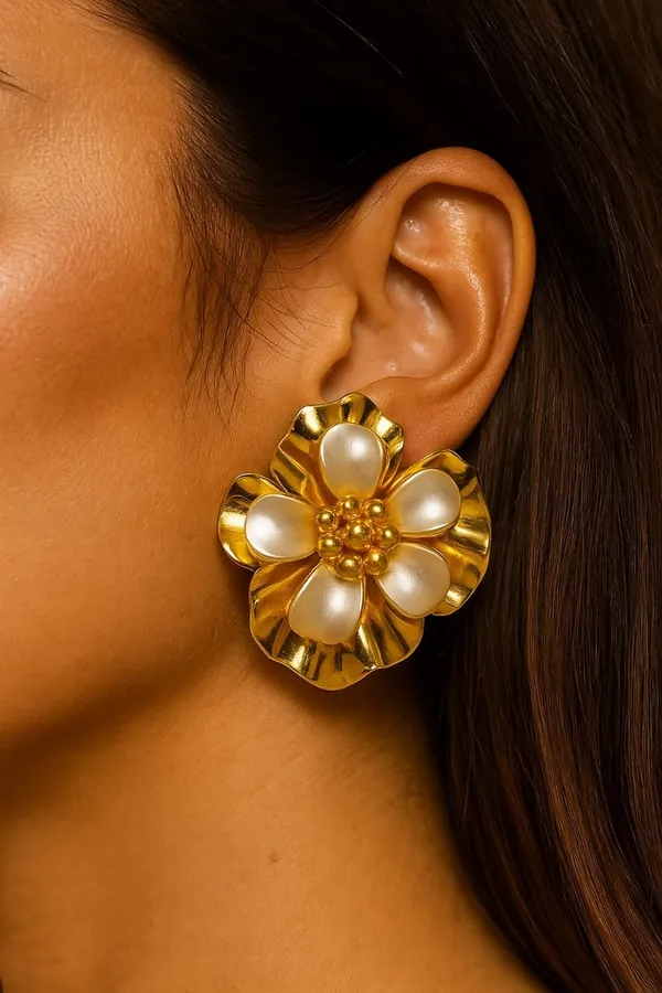 Anti-Tarnish_Golden_Petal_Radiance_Earrings_Pearlized_White_&_Amber_Center