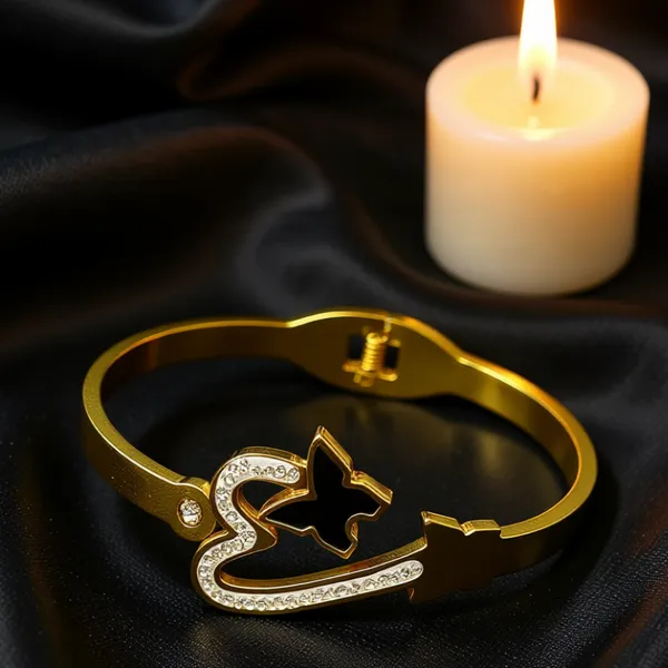 Golden_Anti-Tarnish_Heart_&_Star_Designer_Bangle