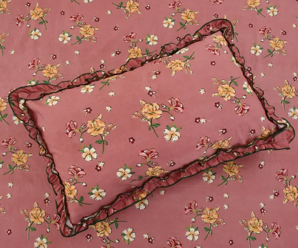 Peach_Cotton_Luxurious_5_Piece_Bedsheet_Set_(1_King_Size_Flat_Bedsheet,_2_Decorative_Frill_Pillow_Covers_&_2_Decorative_Frill_Square_Shaped_Cushion_Covers_With_Fillers)