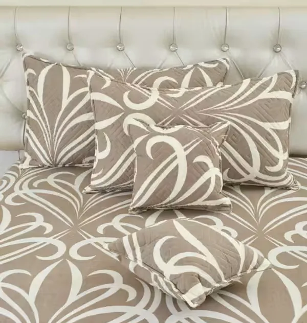 Beige_Cotton_Luxurious_5_Piece_Bedsheet_Set_(1_King_Size_Flat_Bedsheet,_2_Quilted_Pillow_Covers_&_2_Quilted_Square_Shaped_Cushion_Covers_With_Fillers)
