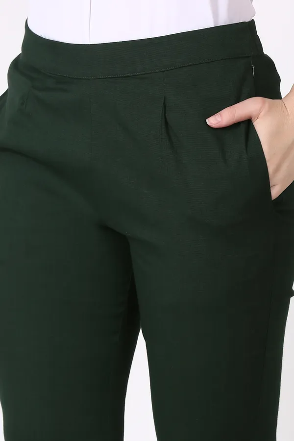Dark_Green_Slim_Fit_Elastic_Trouser_For_Women