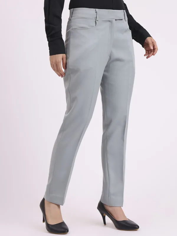 Light_Grey_Formal_Slim_Fit_Trouser_For_Women